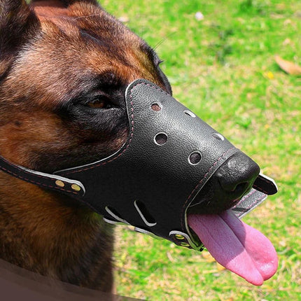 Dog Muzzle for Small Dogs and Large Dogs, Breathable Mesh Dog Muzzle with Adjustable Buckle