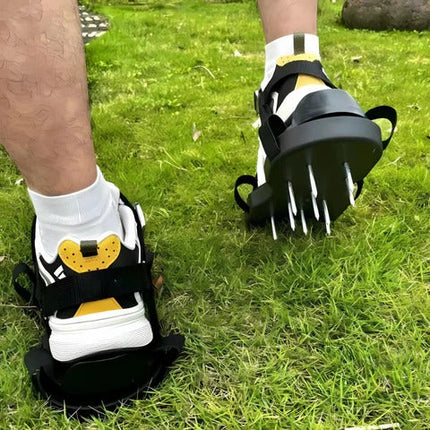 Grass Aerator Shoes with Spikes and Adjustable Straps