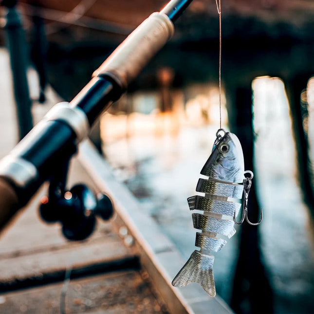 Fishing Lure, Jointed Swimbait and Bass Fishing Bait with Rattle, 4 Inch Multi Section Hard Swimbait for Pike and Trout