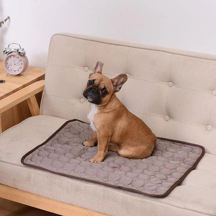 Cooling Pad for Pets, Pressure Activated Pet Cooling Mat, Foldable Pet Cooling Pad for Home and Car Travel