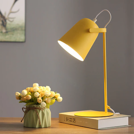 Modern Table Lamp for Bedroom, Nordic Bedside Lamp with Iron Bucket Shade