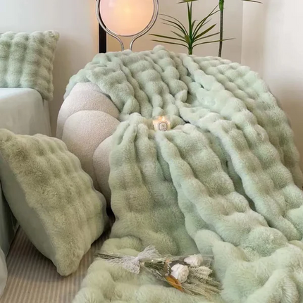 Throw Blankets for Couch, Soft Faux Fur Blanket for Sofa and Living Room, Fluffy Queen Size Blanket for Bed – image 4
