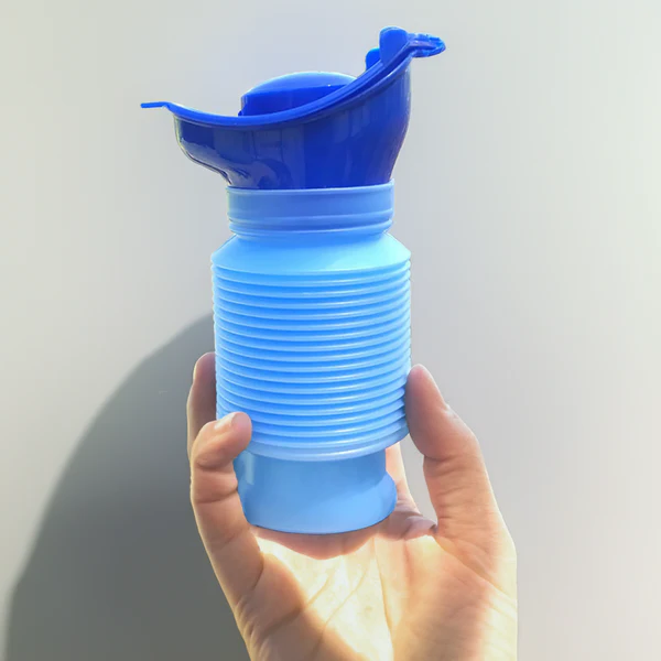 Female Urinal, Portable Urinal for Men, Spill Proof Urinal Bottle with Hose and Lid for Car Camping and Travel