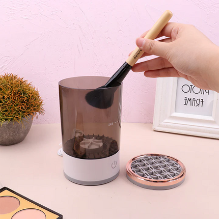 Makeup Brush Cleaner, Cosmetic Brush Cleaner for Deep Cleaning and Sanitizing